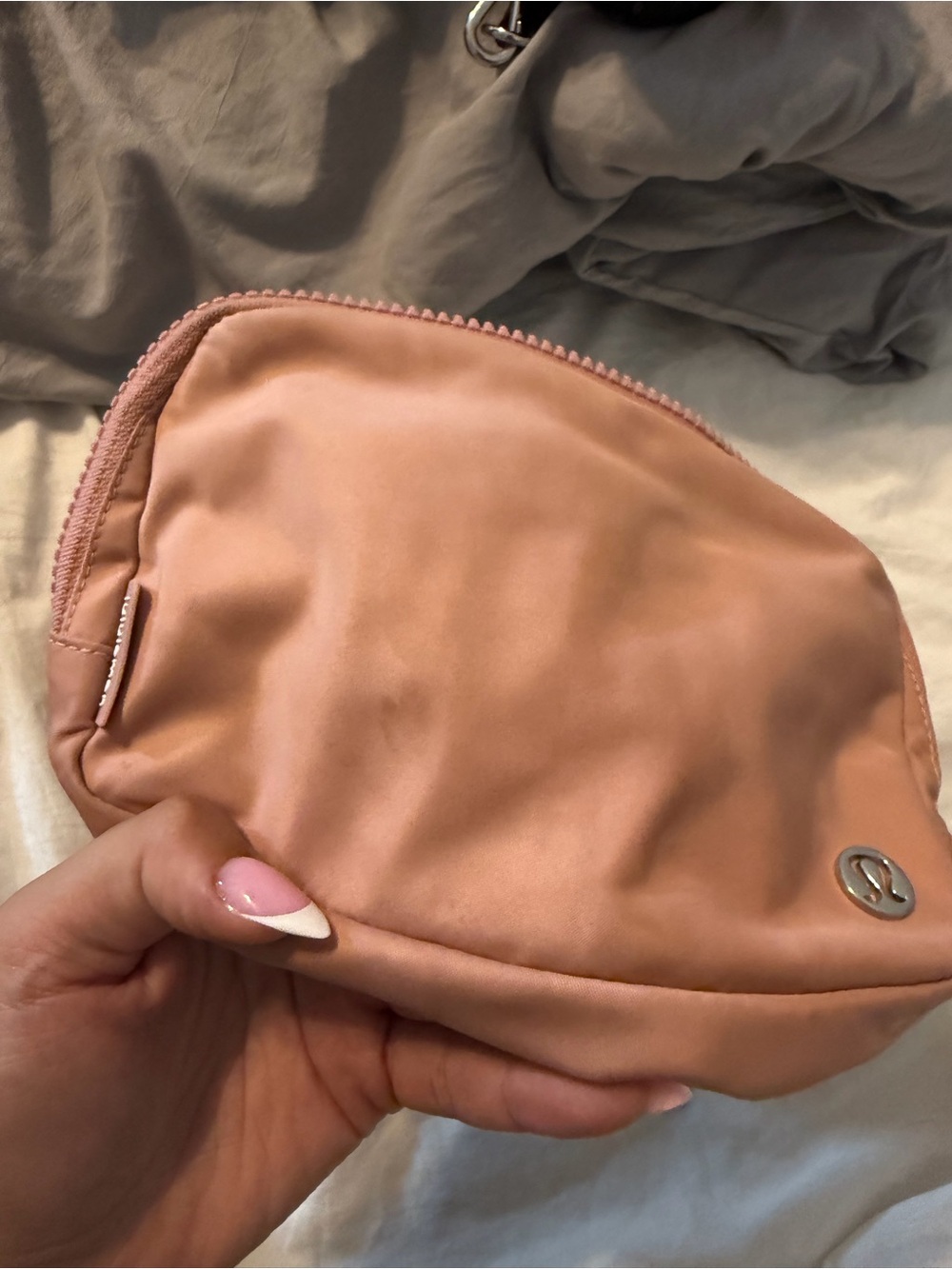 lululemon athletica Dusty Rose Fanny pack
